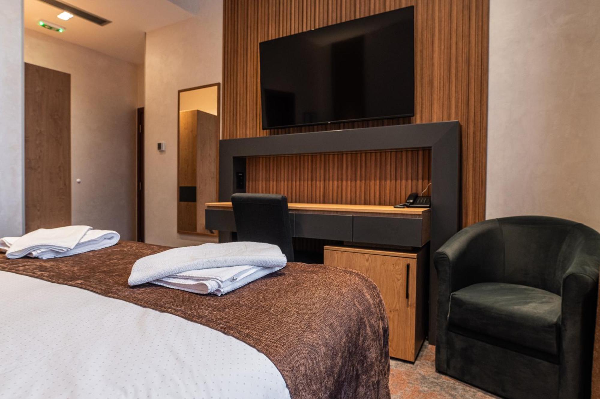 Hotel Astral Sabac Room photo