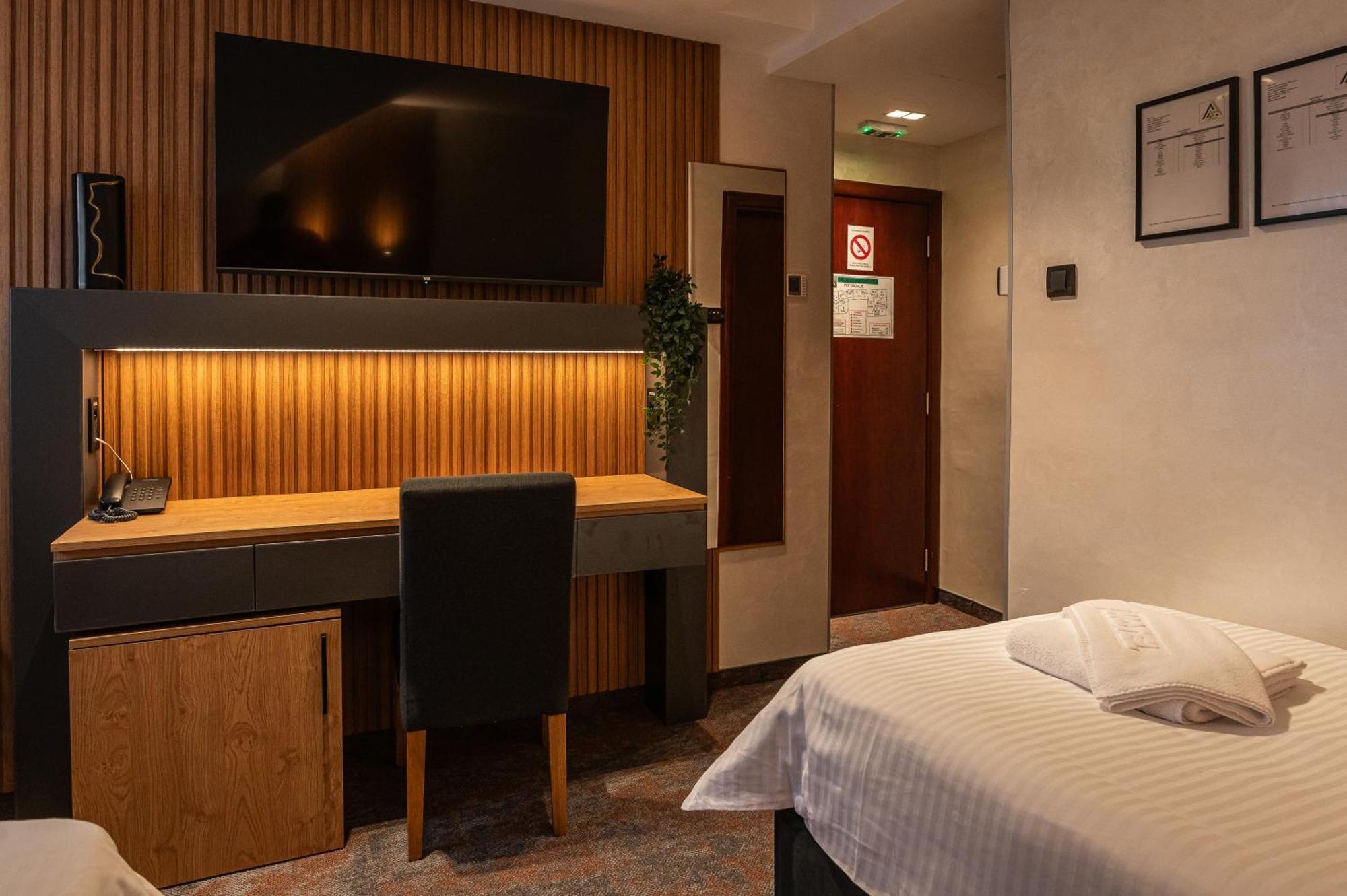 Hotel Astral Sabac Room photo